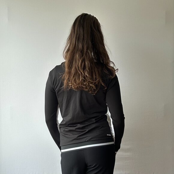 Vintage Style Black Adidas Zip-Up Jumper - Picture 2 of 4